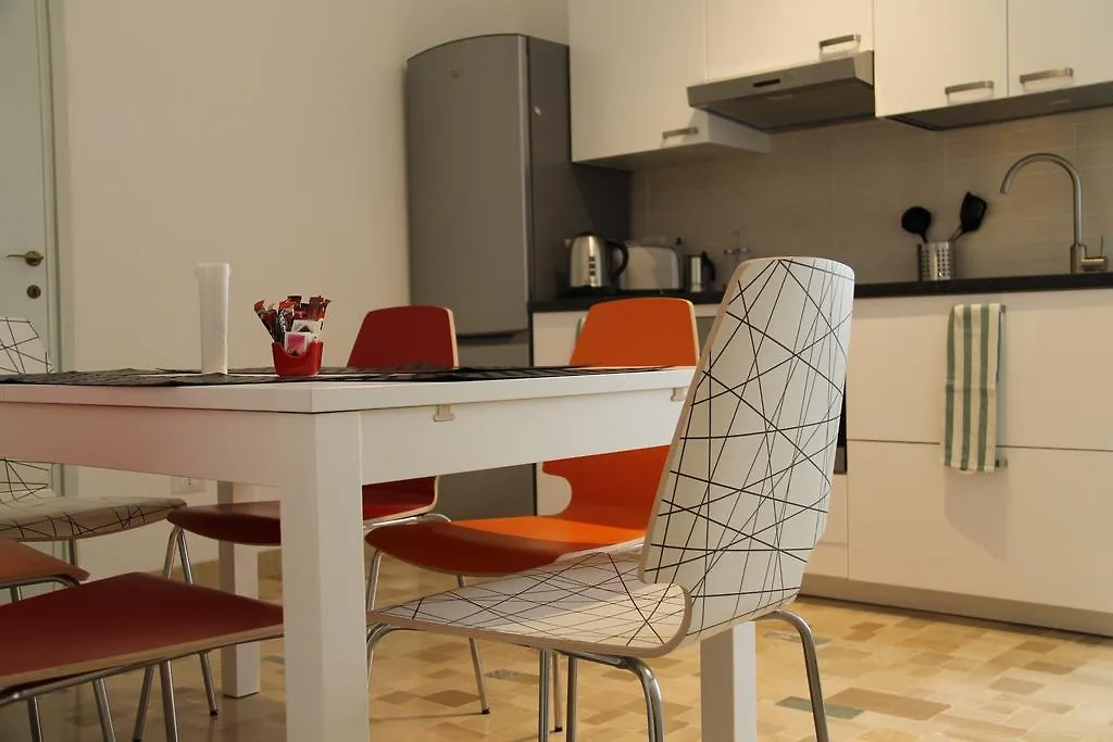 Stephenson Apartment Milan