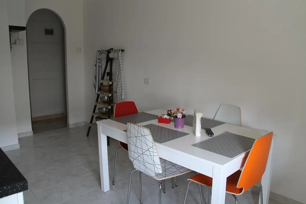 Stephenson Apartment Milan